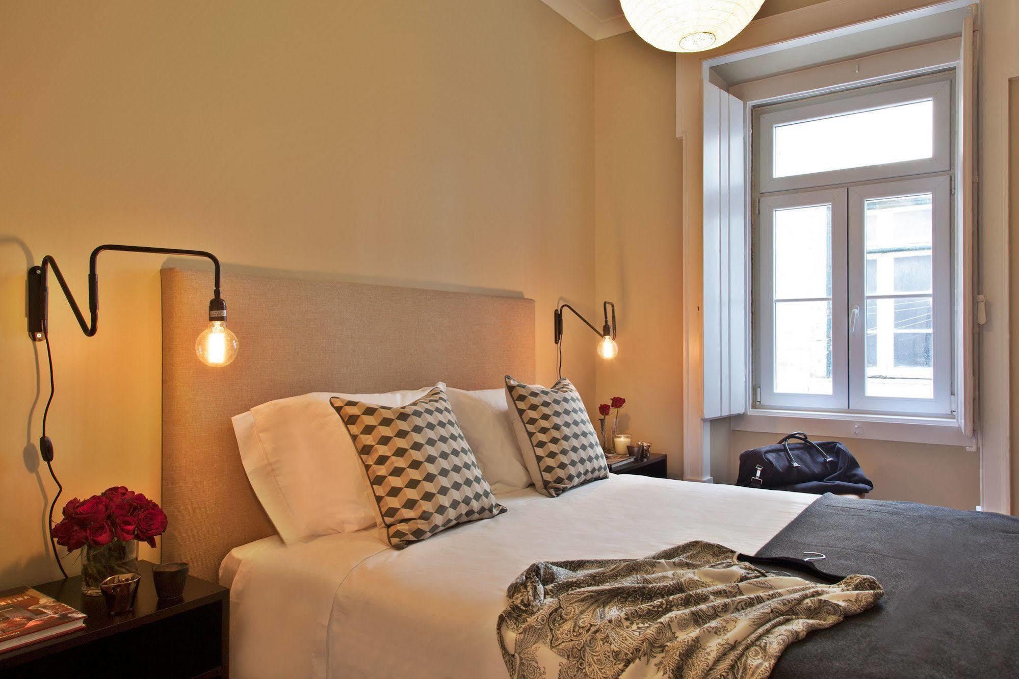 Lisbon Five Stars Apartments Sao Juliao 72 Exteriör bild